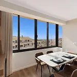 Ocean Breeze Rooms, 3* Албуфейра