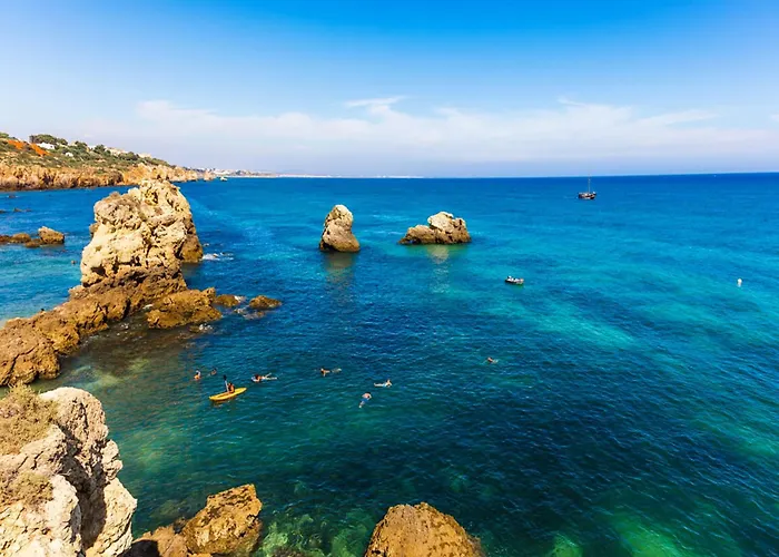 Ocean Breeze Rooms, Gasthof Albufeira