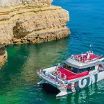 בית הארחה Ocean Breeze Rooms, 3*