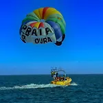 בית הארחה Ocean Breeze Rooms,