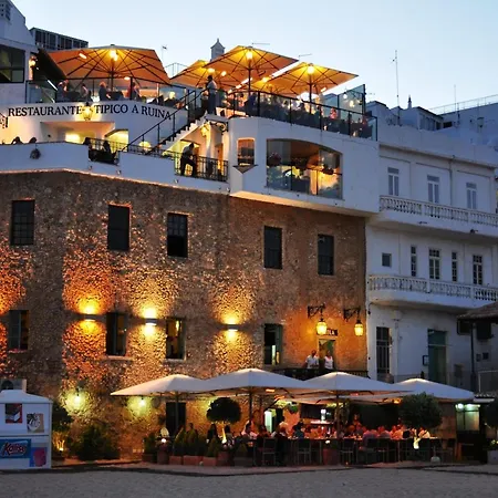Ocean Breeze Rooms, Affittacamere Albufeira